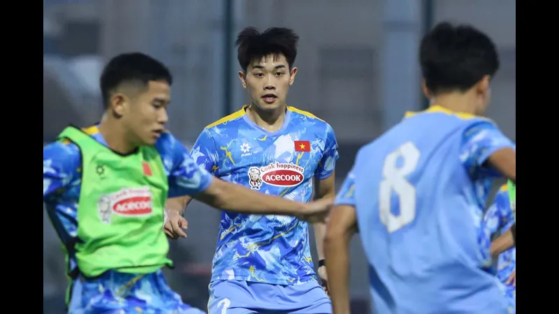 Trận đấu giữa U23 Việt Nam và U23 - "U23 Việt Nam"