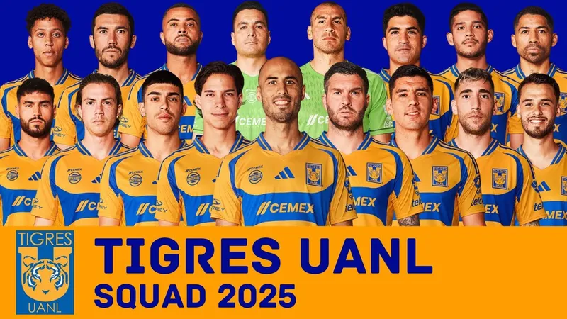 Cầu thủ Tigres UANL vượt qua Nashville trong trận đấu gay cấn.